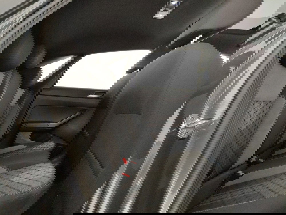 Volkswagen Taigo usata a Napoli (9)