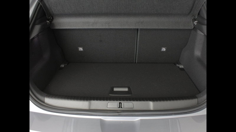 Opel Mokka nuova a Palermo (10)