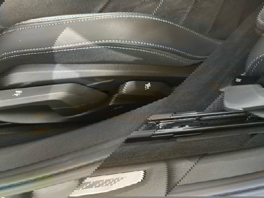 BMW Serie 1 usata a Caserta (15)