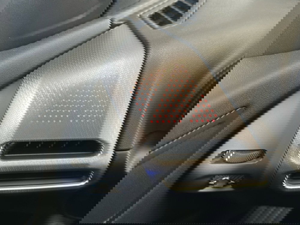 BMW Serie 1 usata a Caserta (16)