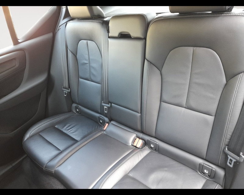 Volvo XC40 usata a Bologna (13)