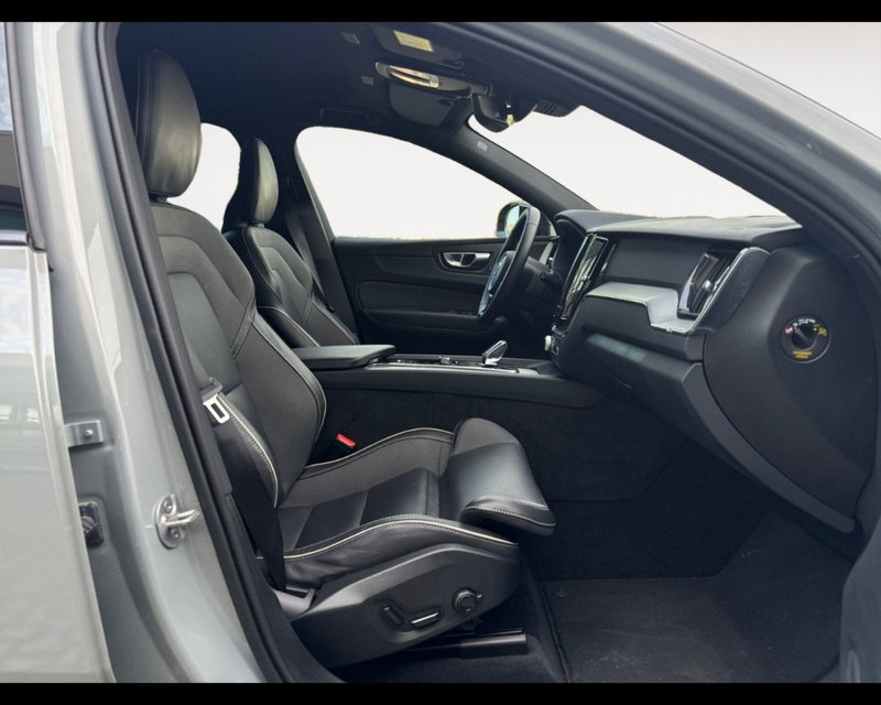 Volvo XC60 usata a Ravenna (14)