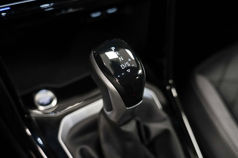 Volkswagen T-Roc usata a Varese (18)