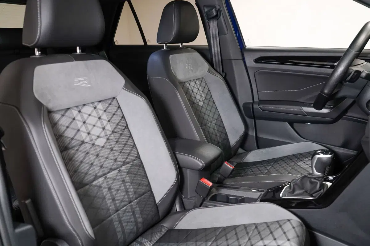 Volkswagen T-Roc usata a Varese (13)