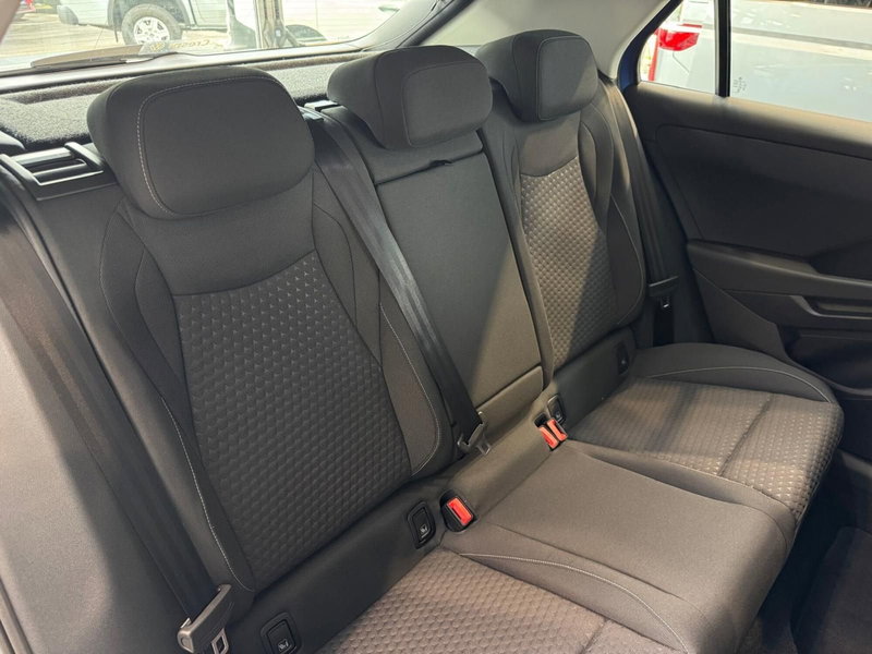 Volkswagen T-Roc nuova a Varese (10)