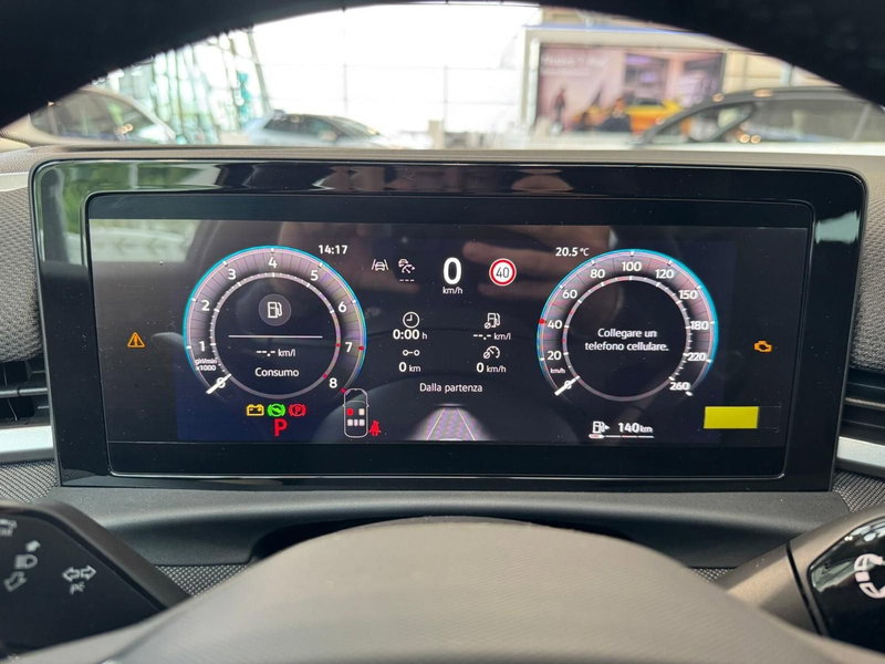 Volkswagen T-Roc nuova a Varese (6)