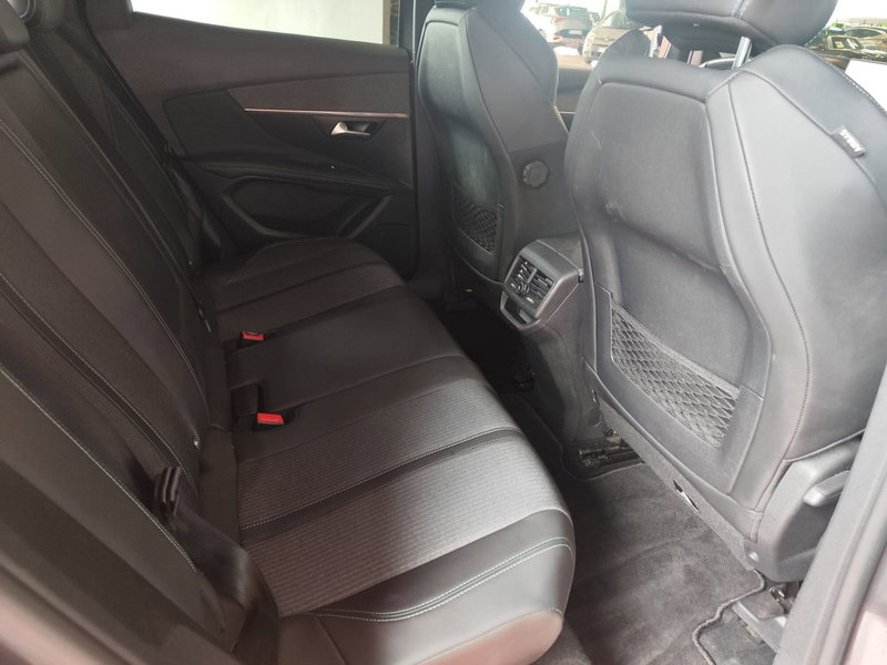 Peugeot 3008 usata a Milano (16)