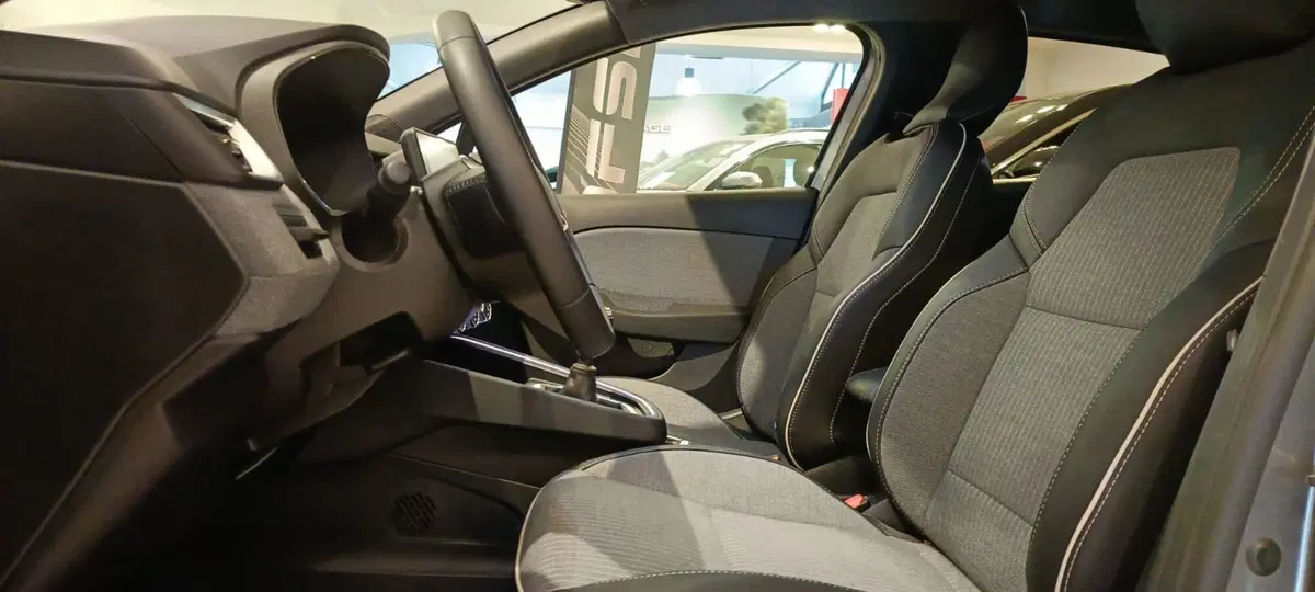 Renault Clio usata a Firenze (10)