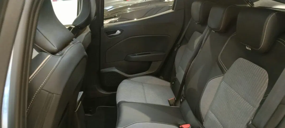 Renault Clio usata a Firenze (11)