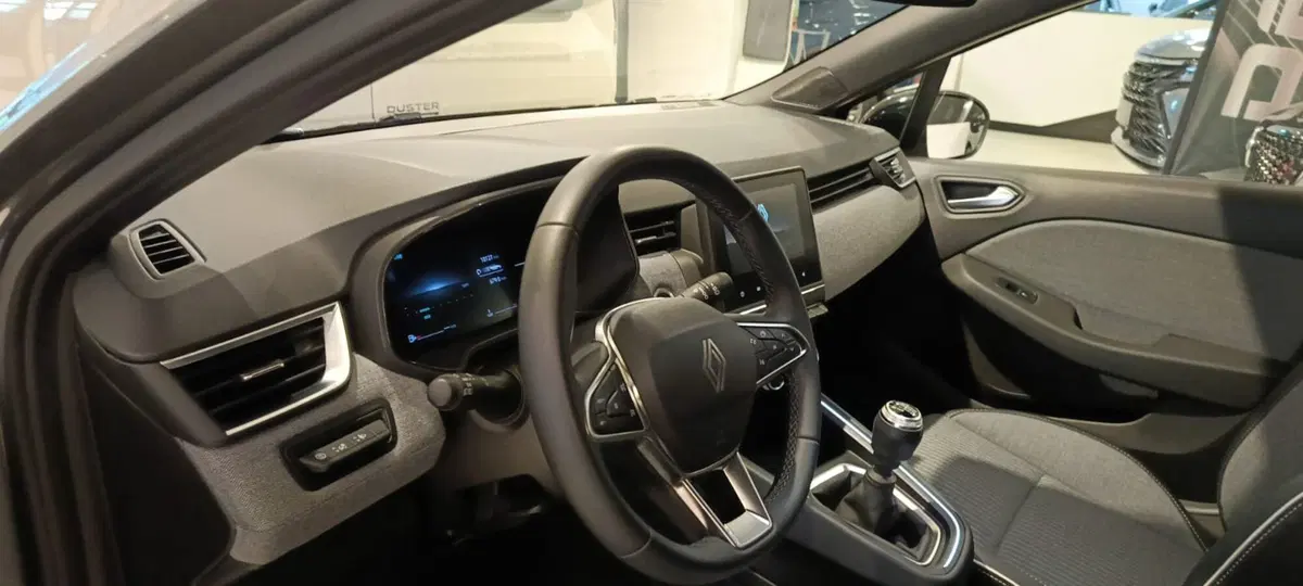 Renault Clio usata a Firenze (8)