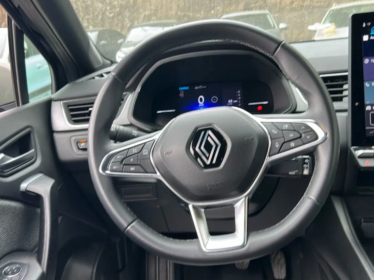 Renault Captur usata a Roma (9)