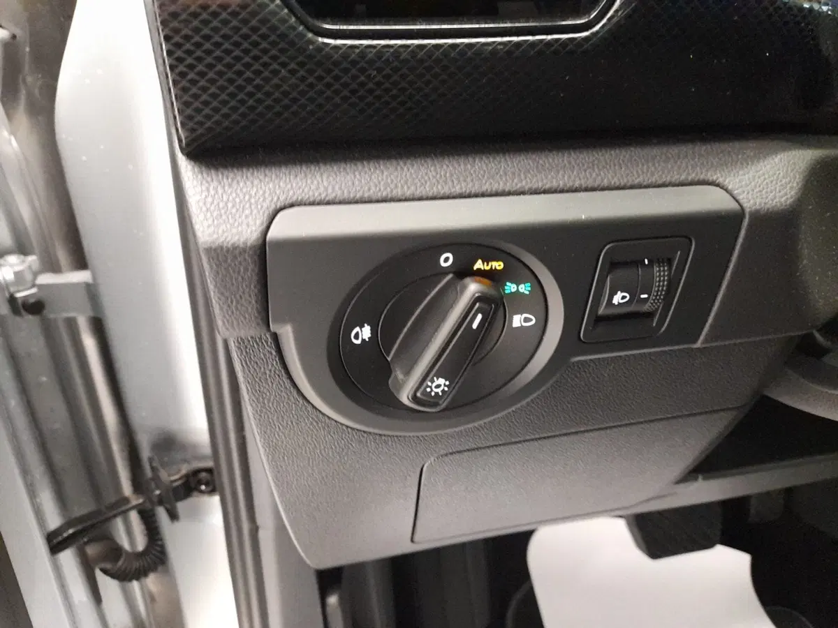 Volkswagen T-Cross usata a Bologna (10)