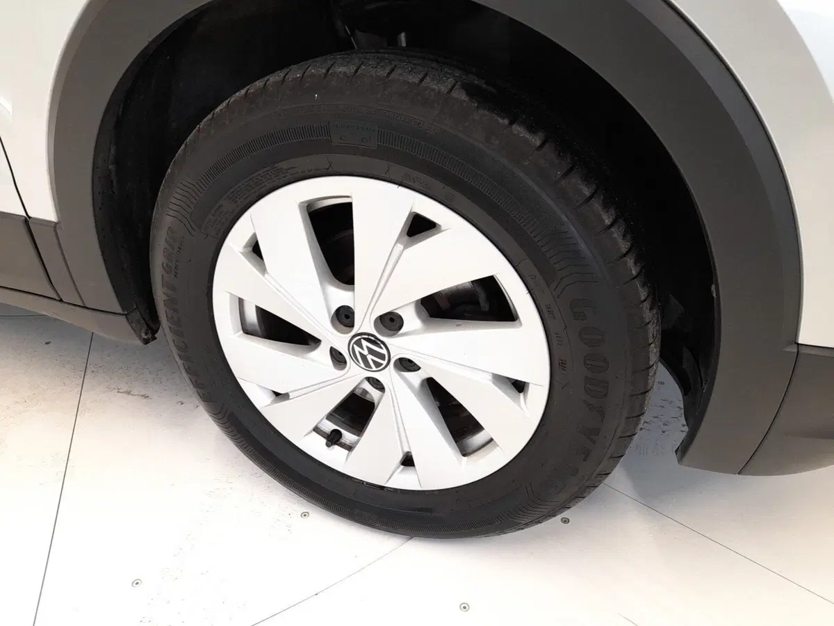 Volkswagen T-Cross usata a Bologna (7)
