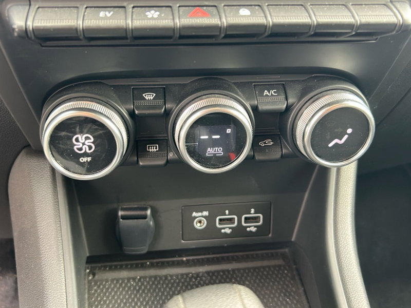 Renault Captur usata a Roma (9)