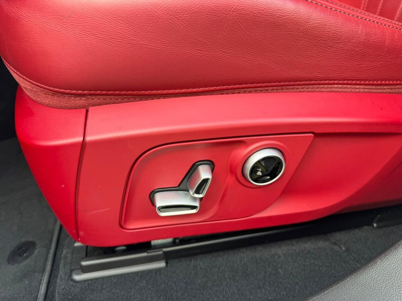 Maserati Levante usata a Salerno (20)