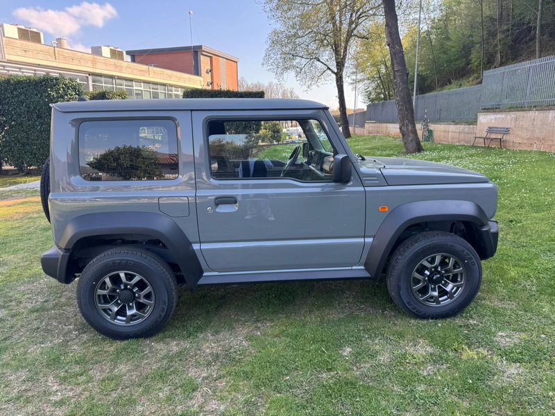 Suzuki Jimny nuova a Salerno (13)