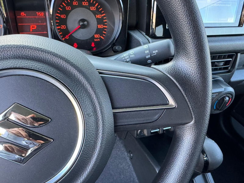 Suzuki Jimny nuova a Salerno (16)