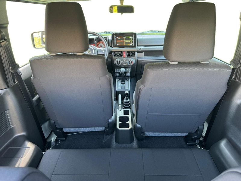 Suzuki Jimny nuova a Salerno (5)