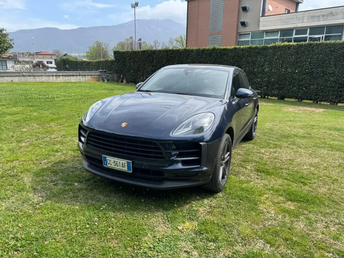 Porsche Macan usata a Salerno