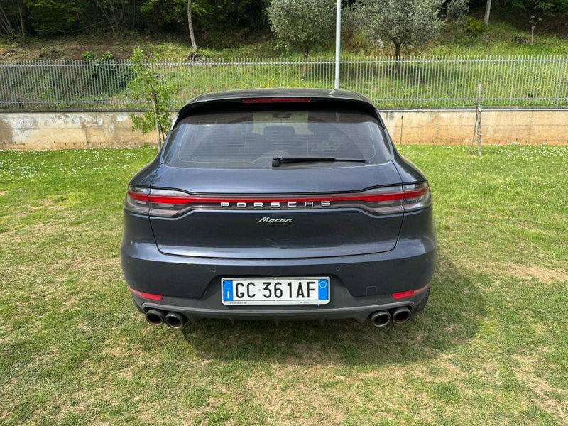 Porsche Macan usata a Salerno (11)