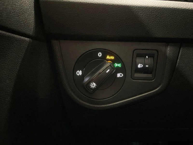 Volkswagen Taigo usata a Prato (20)