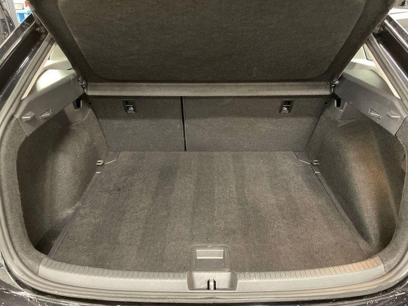 Volkswagen Taigo usata a Prato (8)