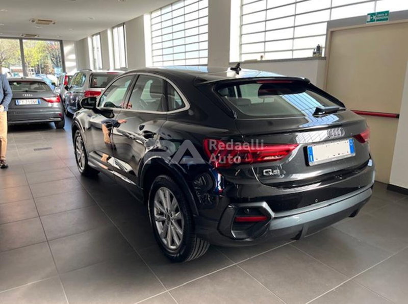 Audi Q3 Sportback usata a Lecco (4)
