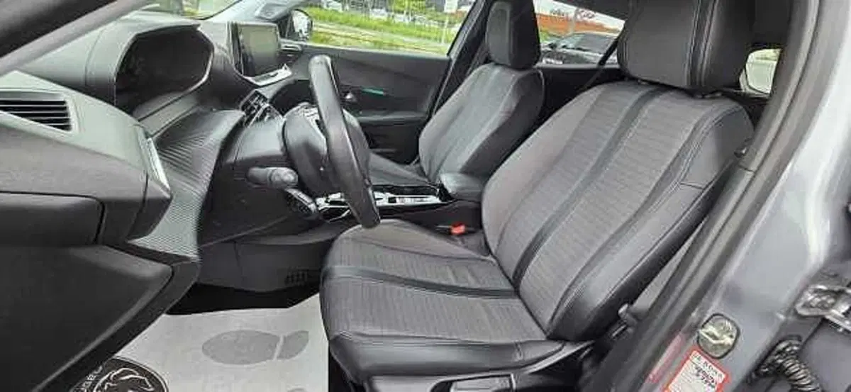 Peugeot 2008 usata a Ravenna (8)