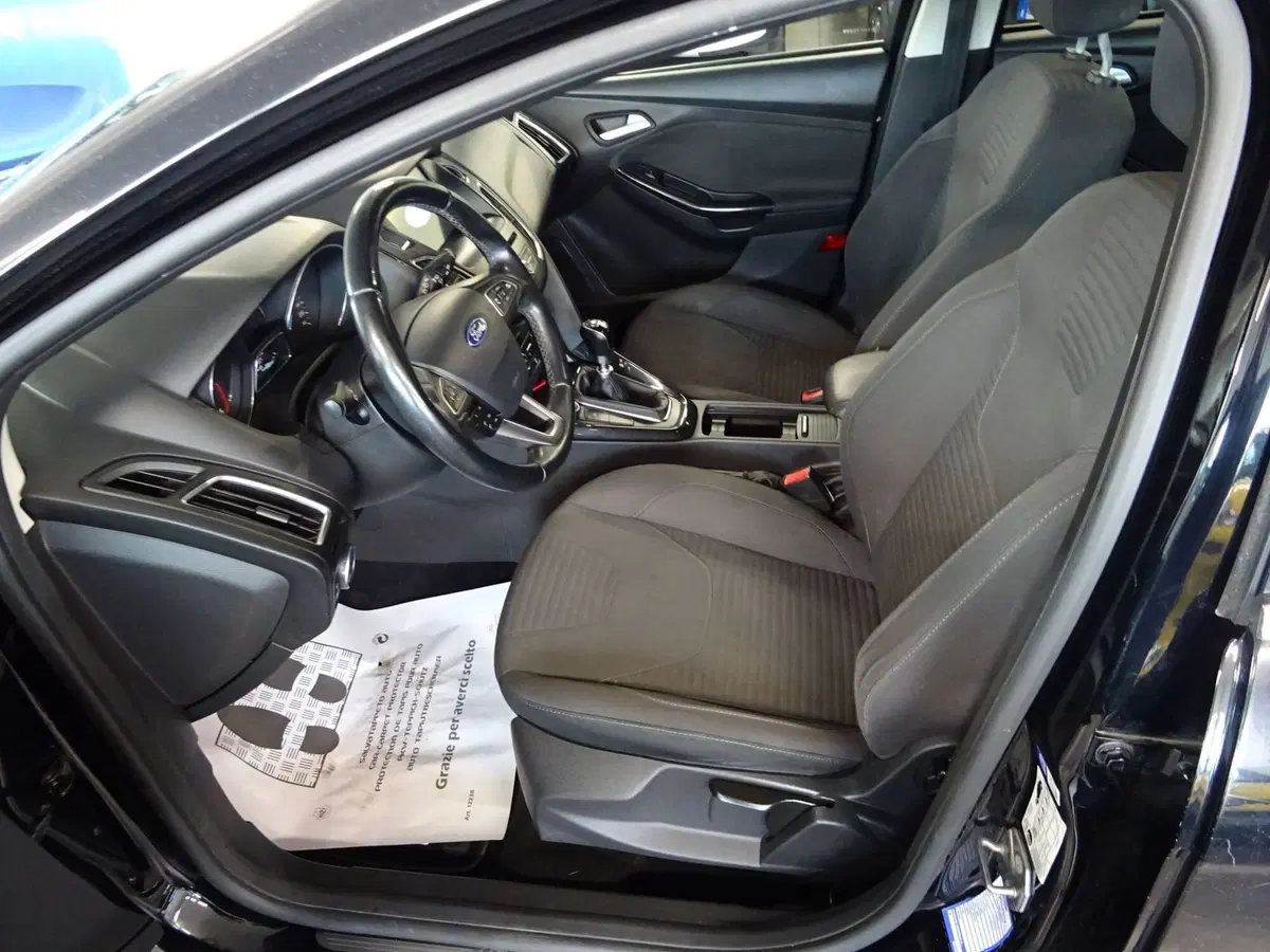 Ford Focus Station Wagon usata a Lucca (6)