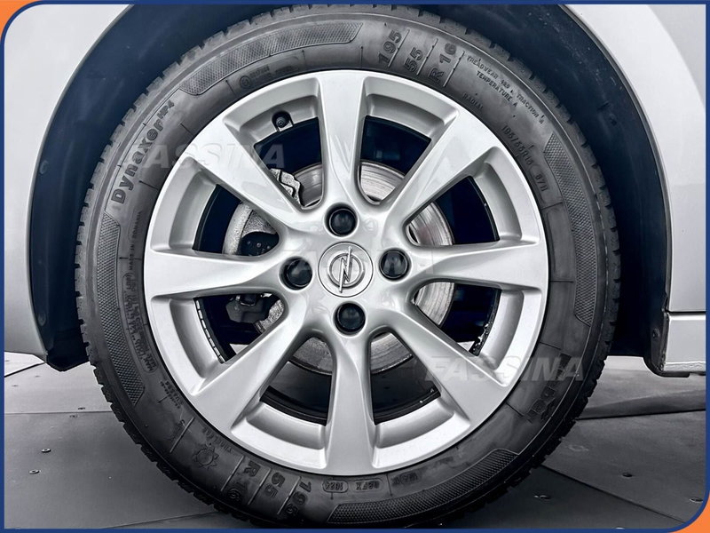 Opel Corsa usata a Milano (7)