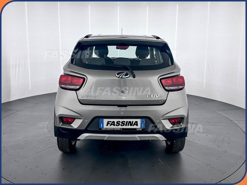 Mahindra KUV100 usata a Milano (5)