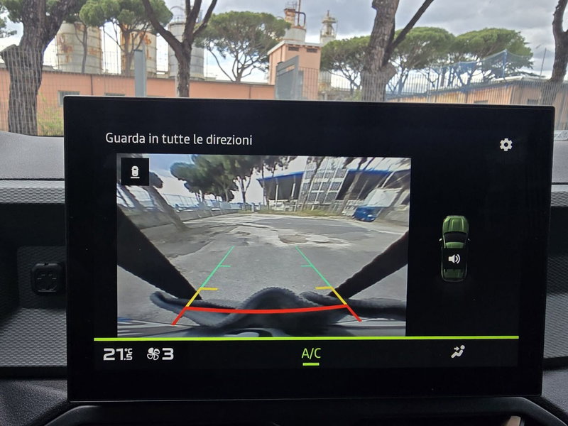 Dacia Duster usata a Massa-Carrara (10)