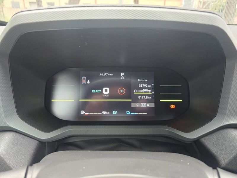 Dacia Duster usata a Massa-Carrara (9)