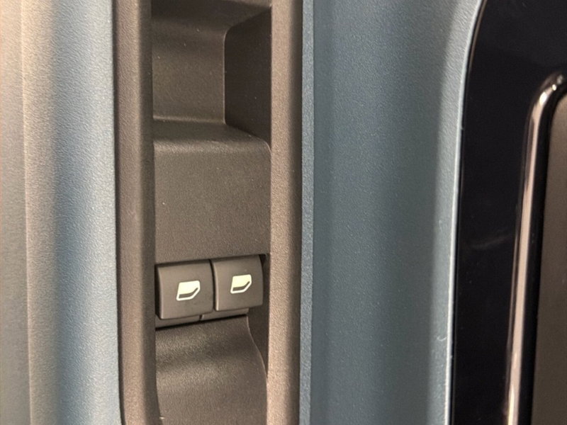 Fiat Grande Panda nuova a Palermo (8)