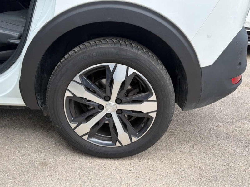 Peugeot 5008 usata a Foggia (11)