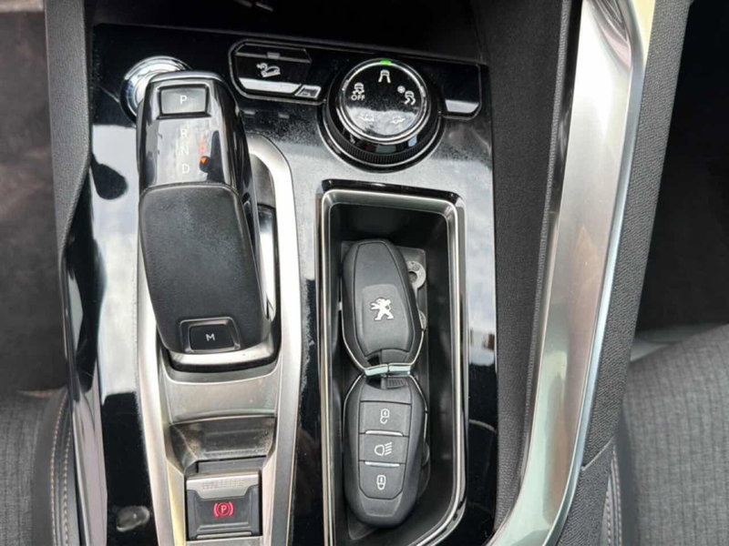 Peugeot 5008 usata a Foggia (15)