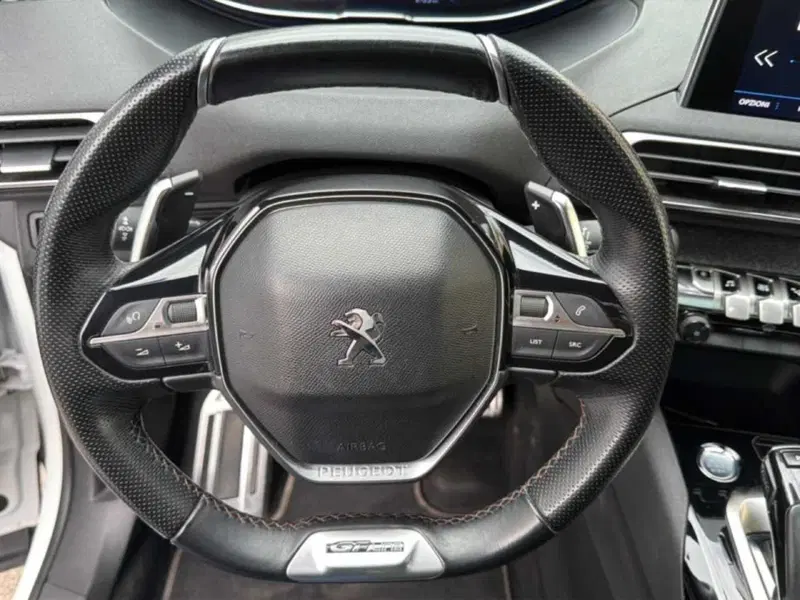 Peugeot 5008 usata a Foggia (8)