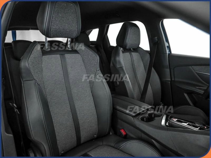 Peugeot 3008 usata a Milano (13)