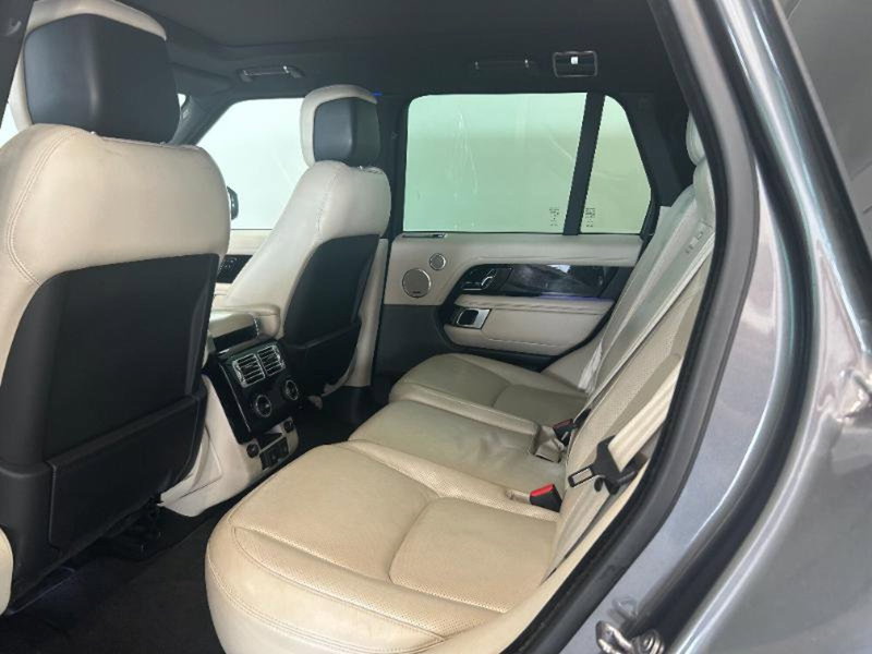 Land Rover Range Rover usata a Venezia (10)