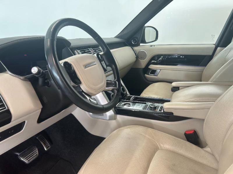 Land Rover Range Rover usata a Venezia (7)