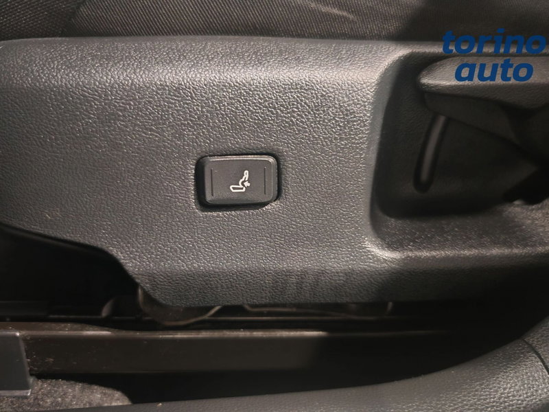 Toyota Corolla Touring Sports usata a Torino (10)