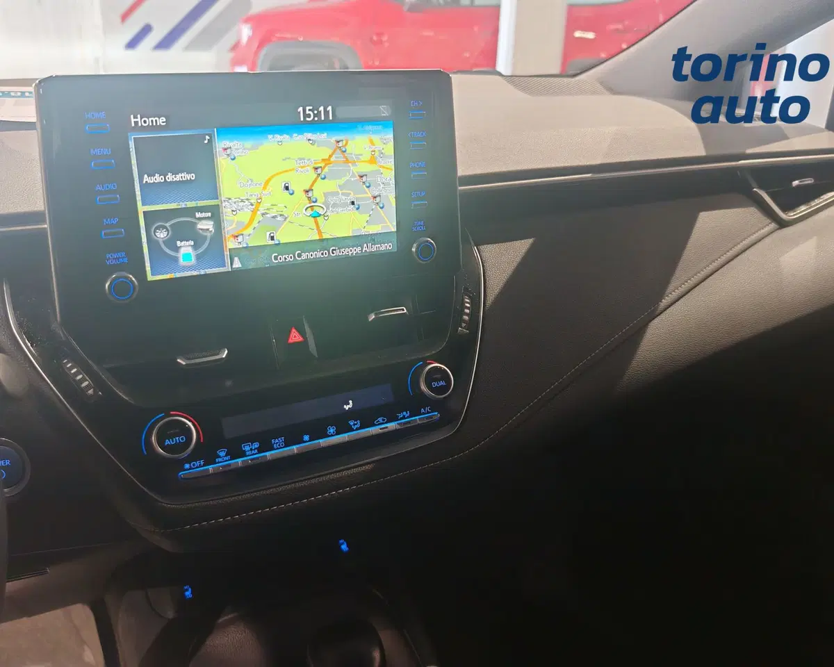 Toyota Corolla Touring Sports usata a Torino (13)