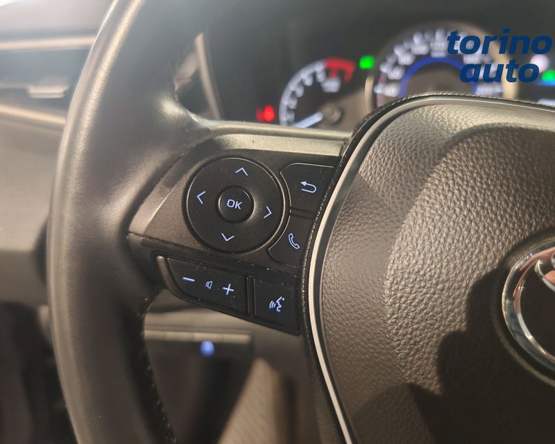 Toyota Corolla Touring Sports usata a Torino (14)