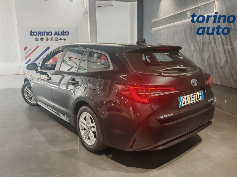 Toyota Corolla Touring Sports usata a Torino (4)