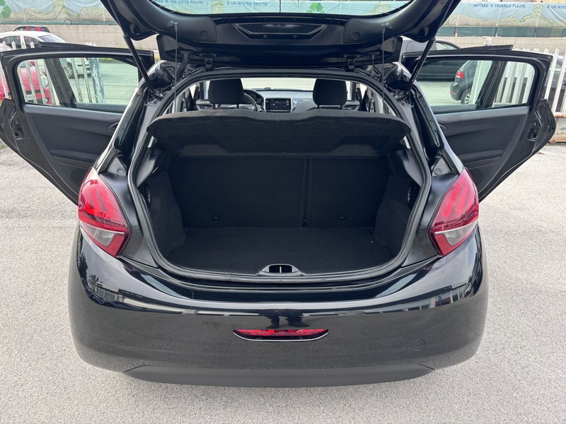 Peugeot 208 usata a Ancona (11)