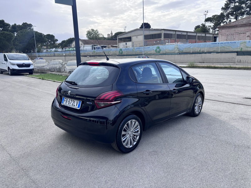 Peugeot 208 usata a Ancona (5)