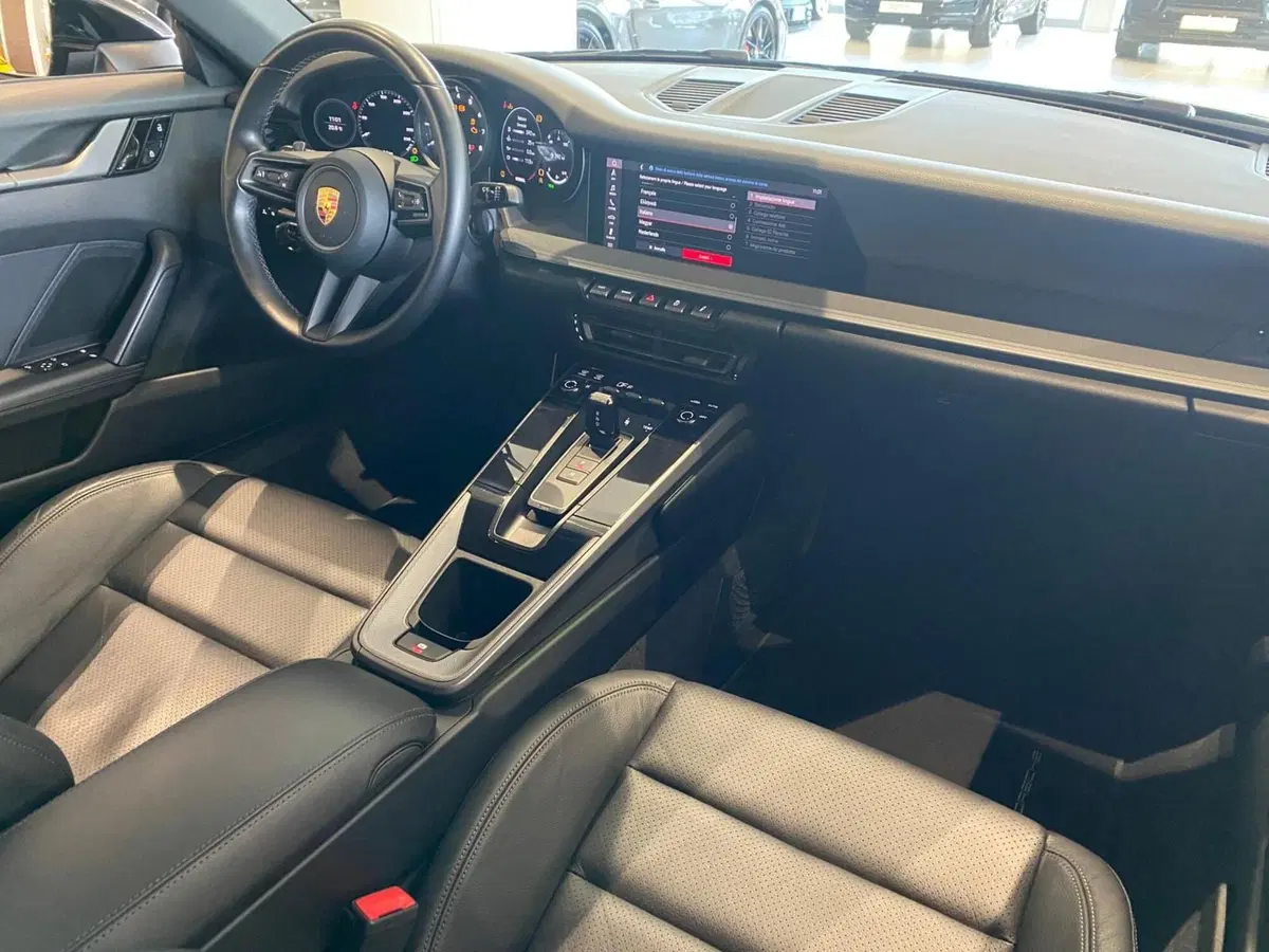 Porsche 911 Coupé usata a Firenze (9)