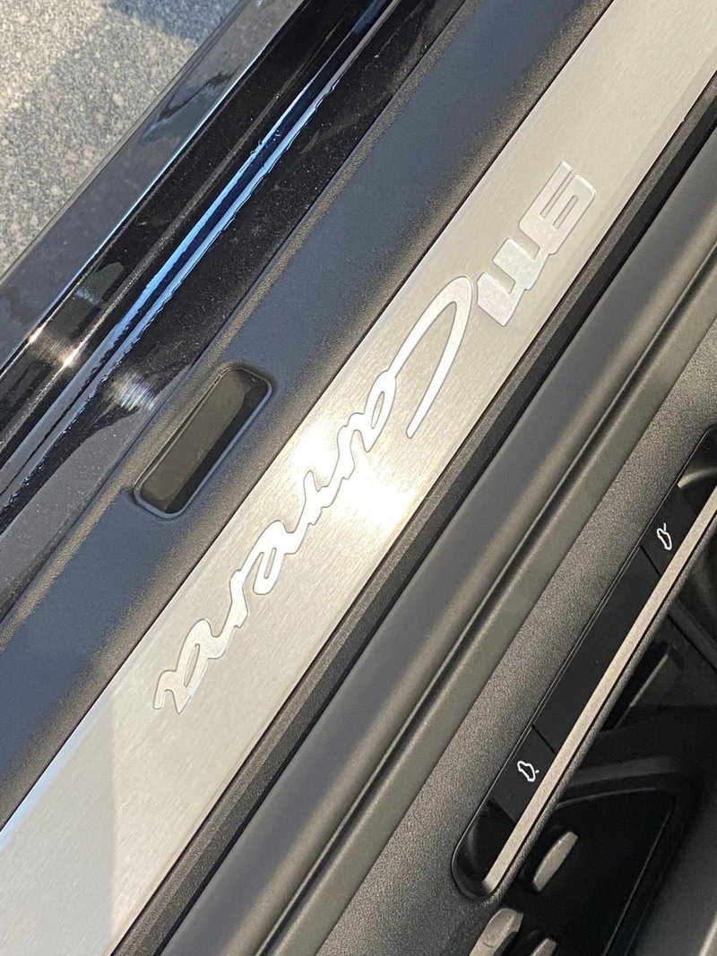 Porsche 911 Coupé usata a Firenze (14)