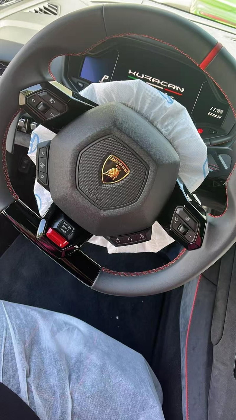 Lamborghini Huracán Coupé usata a Firenze (6)