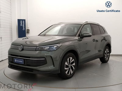 Volkswagen Tiguan 1.5 tsi ehybrid Edition 204cv dsg del 2025 usata a Busto Arsizio